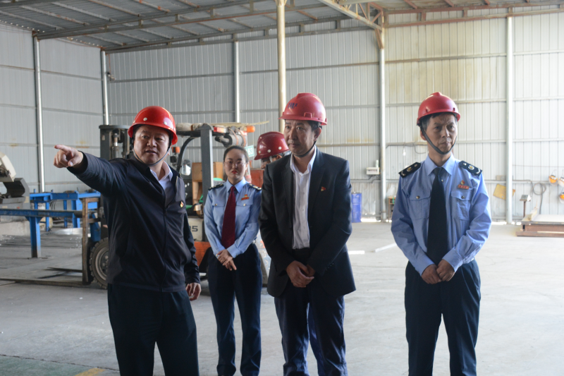 西寧市稅務(wù)局黨委書記、局長劉興華蒞臨 青海物產(chǎn)工業(yè)投資有限公司調(diào)研