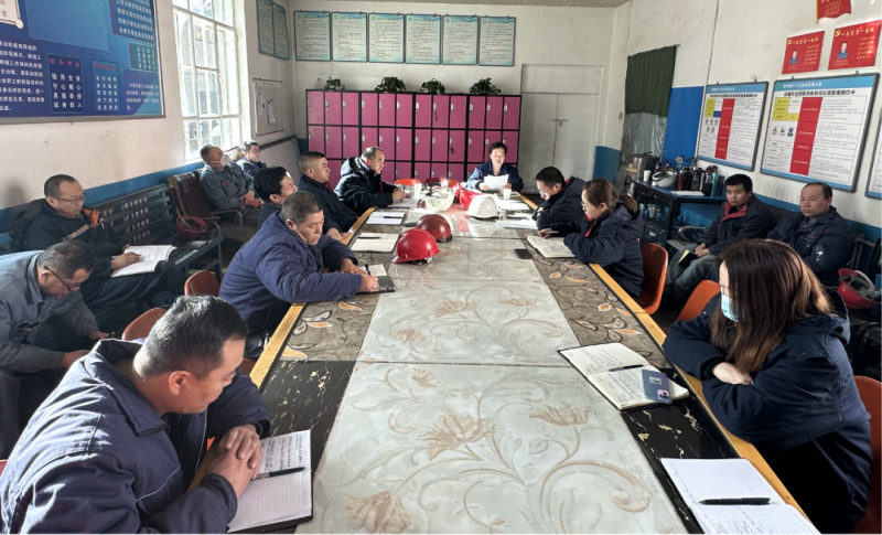 對標對表新要求 主動作為抓落實&mdash;&mdash;物產(chǎn)工投公司紀委召開學習貫徹中紀委、省紀委二次全會精神專題會議暨節(jié)前廉政教育警示會