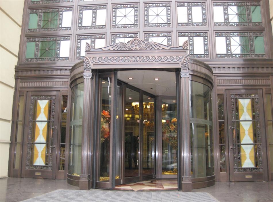 銅門設(shè)計(jì)：體現(xiàn)并映射銅文化之內(nèi)涵！(圖1)